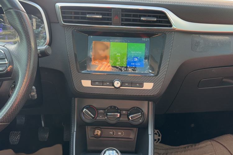 Used MG ZS 2019 1.5L Manual 65-inch Giant-Sized Sunroof Global Edition China VI Standard Audio And AC Panel