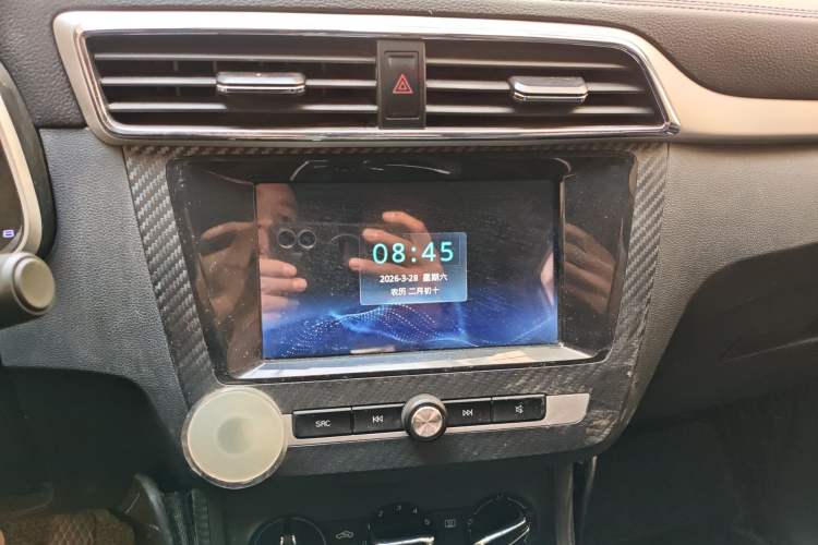 Used MG ZS 2019 1.5L Manual Global Comfort Edition China VI Standard Audio And AC Panel