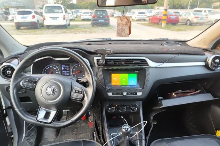 Used MG ZS 2019 1.5L Manual Global Comfort Edition China VI Standard Center Console