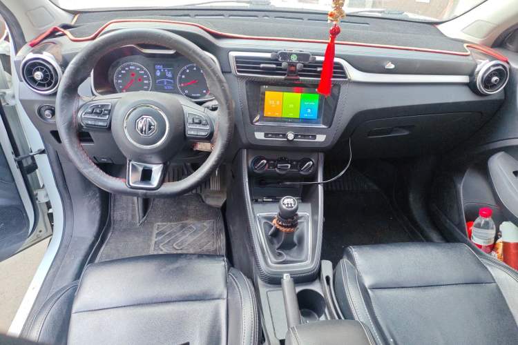 Used MG ZS 2019 1.5L Manual 65-inch Giant-Sized Sunroof Global Edition China VI Standard Center Console