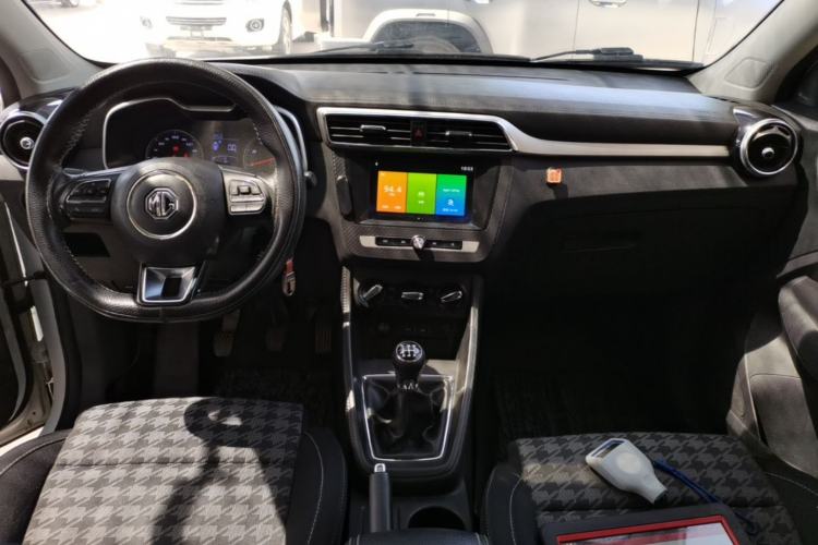 Used MG ZS 2019 1.5L Manual 65-inch Giant-Sized Sunroof Global Edition China VI Standard Center Console