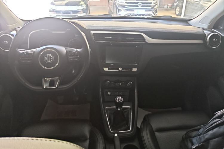 Used MG ZS 2019 1.5L Manual Global Comfort Edition China VI Standard Center Console