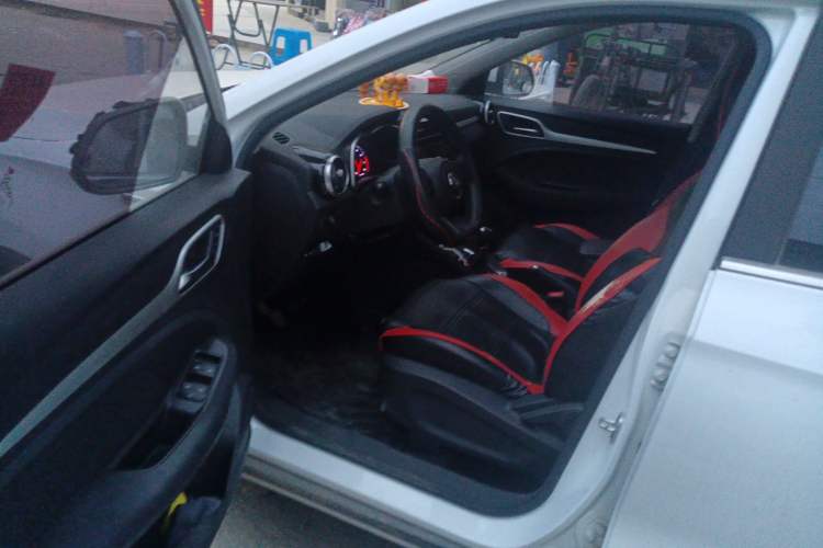 Used MG ZS 2019 1.5L Manual Global Style Edition China VI compliant Driver Seat