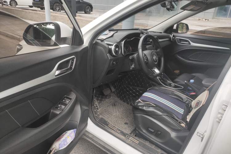 Used MG ZS 2019 1.5L Automatic Global Luxury Edition China VI Standard Driver Seat