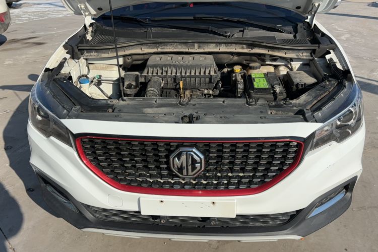 Used MG ZS 2019 1.5L Manual 65-inch Giant-Sized Sunroof Global Edition China VI Standard Engine Bay