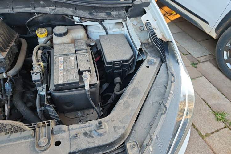Used MG ZS 2019 1.5L Manual 65-inch Giant-Sized Sunroof Global Edition China VI Standard Engine Bay Left