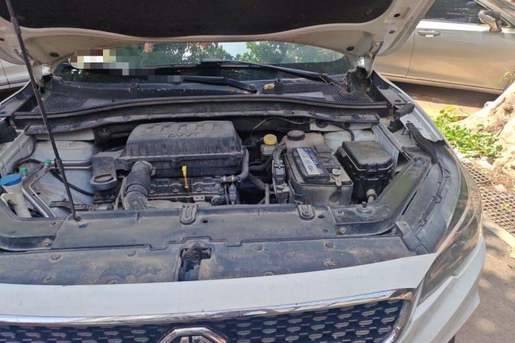 Used MG ZS 2019 1.5L Manual 65-inch Giant-Sized Sunroof Global Edition China VI Standard Engine Bay Left