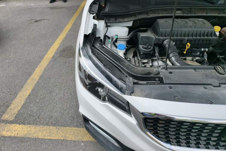 Used MG ZS 2019 1.5L Automatic Global Elite Edition China VI Standard Engine Bay Right