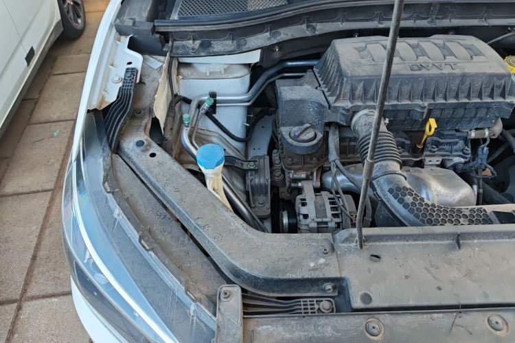 Used MG ZS 2019 1.5L Manual 65-inch Giant-Sized Sunroof Global Edition China VI Standard Engine Bay Right