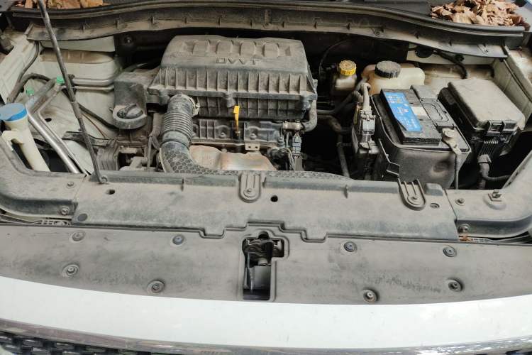 Used MG ZS 2019 1.5L Automatic Global Elite Edition China VI Standard Engine Bay
