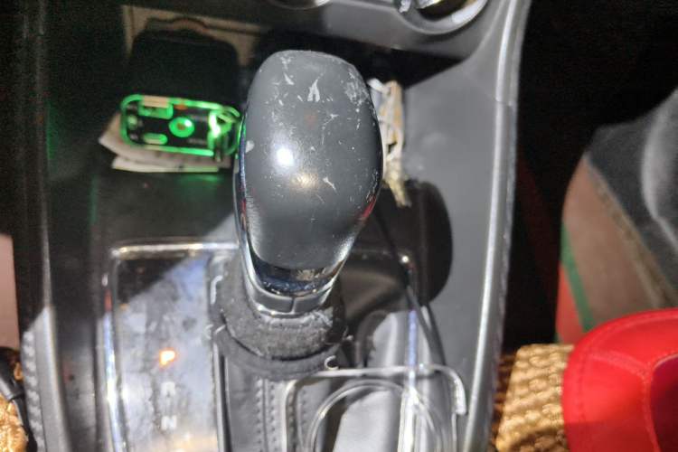 Used MG ZS 2019 1.5L Automatic Global Luxury Edition China VI Standard Gear Lever