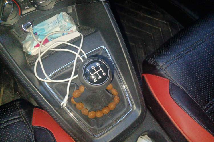 Used MG ZS 2019 1.5L Manual Global Style Edition China VI compliant Gear Lever