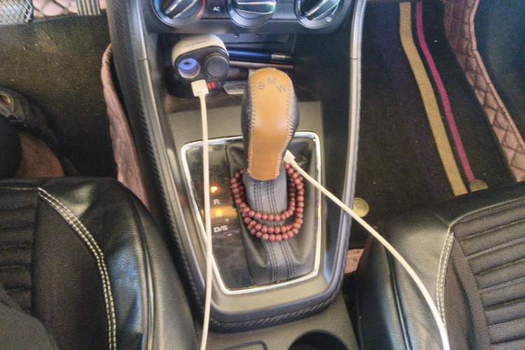 Used MG ZS 2019 1.5L Automatic Global Luxury Edition China VI Standard Gear Lever