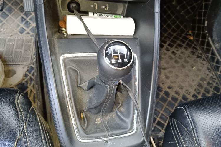 Used MG ZS 2019 1.5L Manual 65-inch Giant-Sized Sunroof Global Edition China VI Standard Gear Lever