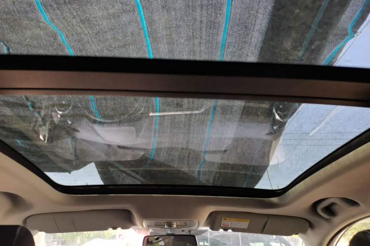 Used MG ZS 2019 1.5L Manual 65-inch Giant-Sized Sunroof Global Edition China VI Standard Headliner