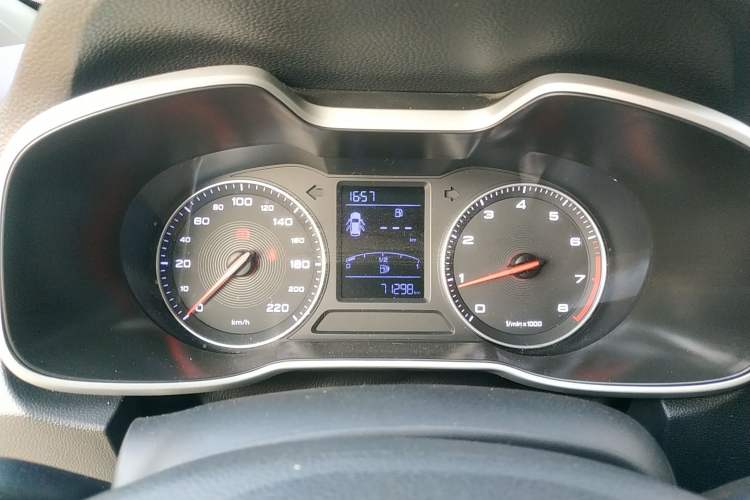 Used MG ZS 2019 1.5L Manual 65-inch Giant-Sized Sunroof Global Edition China VI Standard Instrument Cluster