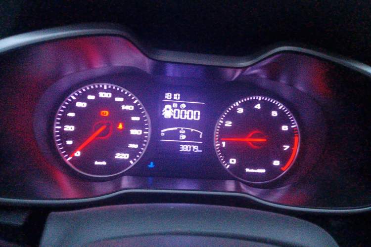 Used MG ZS 2019 1.5L Manual Global Style Edition China VI compliant Instrument Cluster