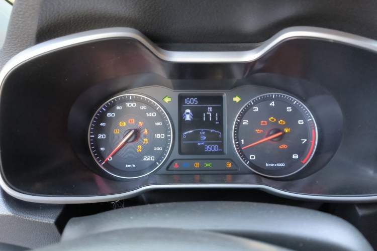 Used MG ZS 2019 1.5L Manual Global Comfort Edition China VI Standard Instrument Cluster