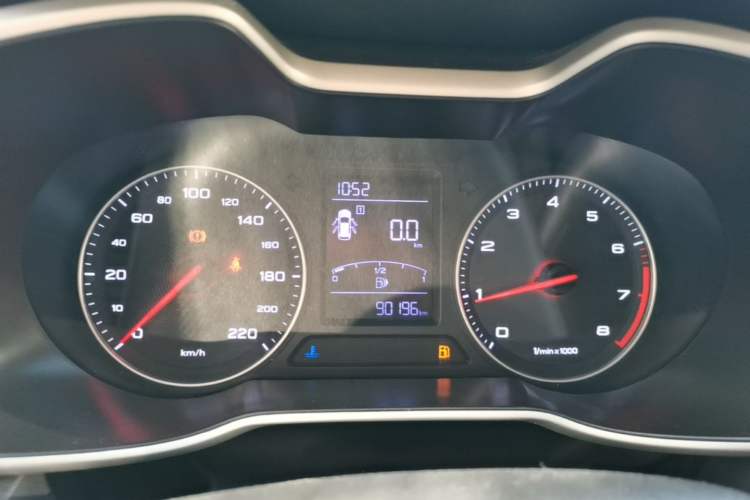 Used MG ZS 2019 1.5L Manual 65-inch Giant-Sized Sunroof Global Edition China VI Standard Instrument Cluster