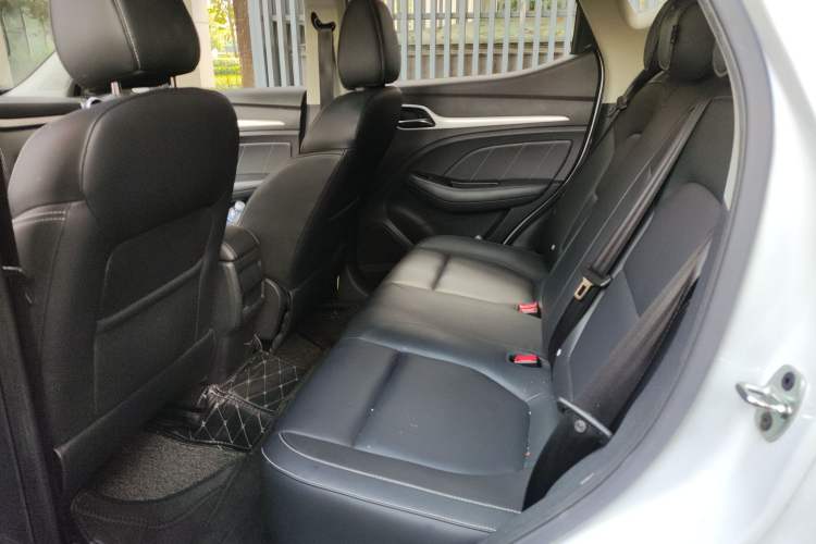 Used MG ZS 2019 1.5L Automatic Global Elite Edition China VI Standard Interior 4