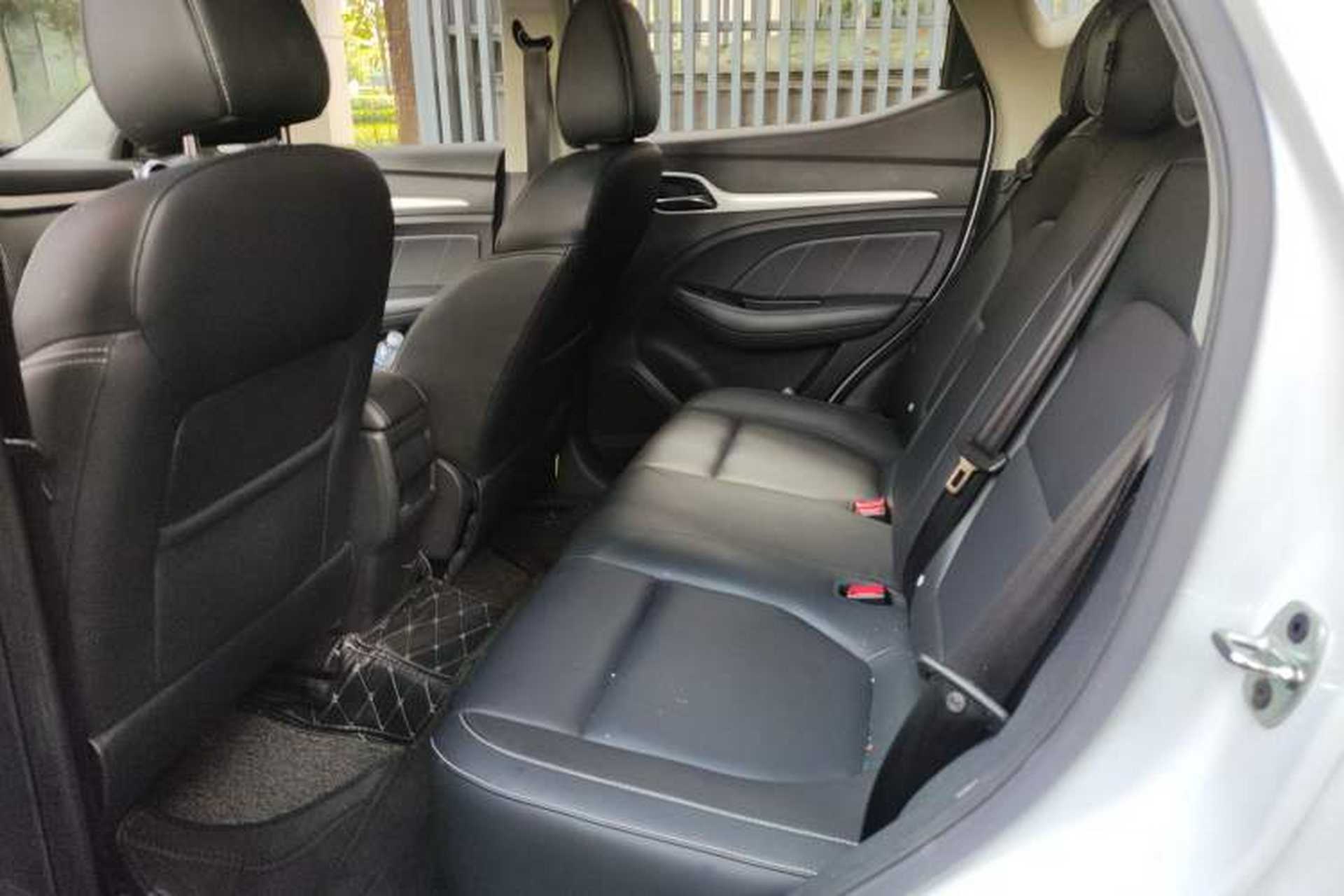 Used MG ZS 2019 1.5L Automatic Global Elite Edition China VI Standard Interior 4