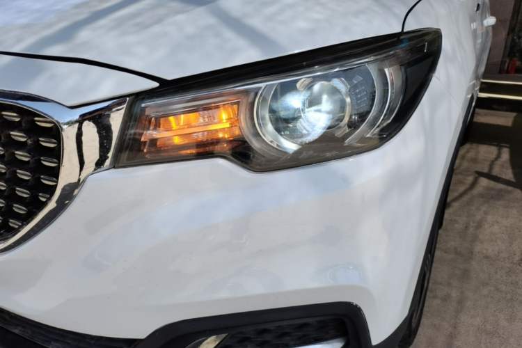 Used MG ZS 2019 1.5L Manual 65-inch Giant-Sized Sunroof Global Edition China VI Standard Left Front Headlight