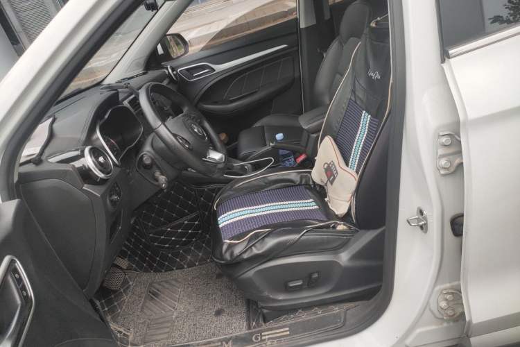 Used MG ZS 2019 1.5L Automatic Global Luxury Edition China VI Standard Left Front Seat