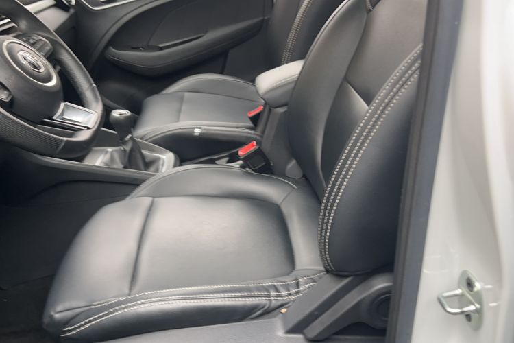 Used MG ZS 2019 1.5L Manual 65-inch Giant-Sized Sunroof Global Edition China VI Standard Left Front Seat