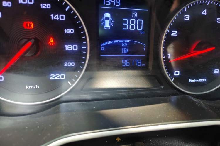 Used MG ZS 2019 1.5L Manual 65-inch Giant-Sized Sunroof Global Edition China VI Standard Odometer Close Up