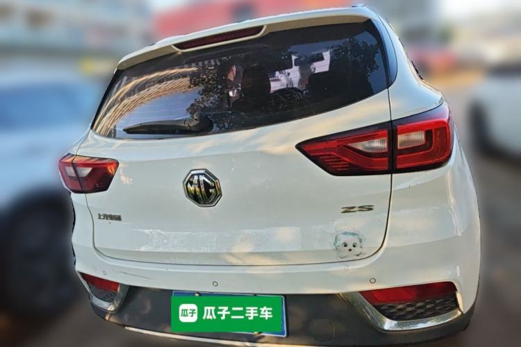 Used MG ZS 2019 1.5L Manual 65-inch Giant-Sized Sunroof Global Edition China VI Standard Rear