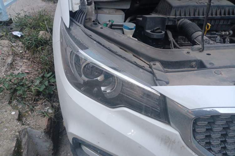 Used MG ZS 2019 1.5L Manual Global Style Edition China VI compliant Right Front Headlight