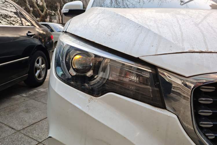 Used MG ZS 2019 1.5L Manual Global Comfort Edition China VI Standard Right Front Headlight