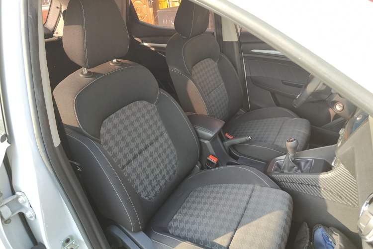 Used MG ZS 2019 1.5L Manual Global Comfort Edition China VI Standard Right Front Seat