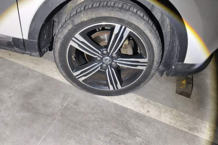 Used MG ZS 2019 1.5L Automatic Global Luxury Edition China VI Standard Right Front Wheel Hub