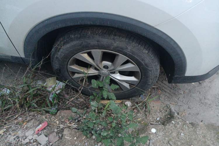 Used MG ZS 2019 1.5L Manual Global Style Edition China VI compliant Right Front Wheel Hub