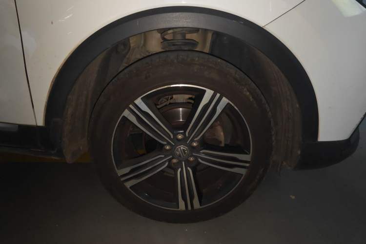 Used MG ZS 2019 1.5L Automatic Global Luxury Edition China VI Standard Right Front Wheel Hub