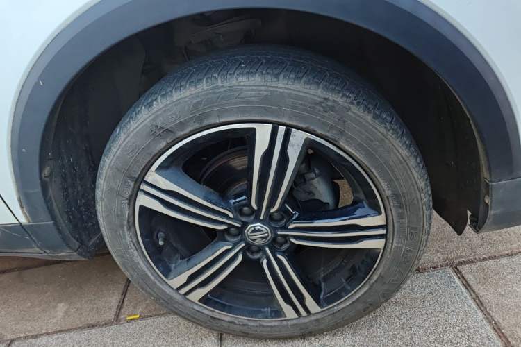 Used MG ZS 2019 1.5L Manual 65-inch Giant-Sized Sunroof Global Edition China VI Standard Right Front Wheel Hub