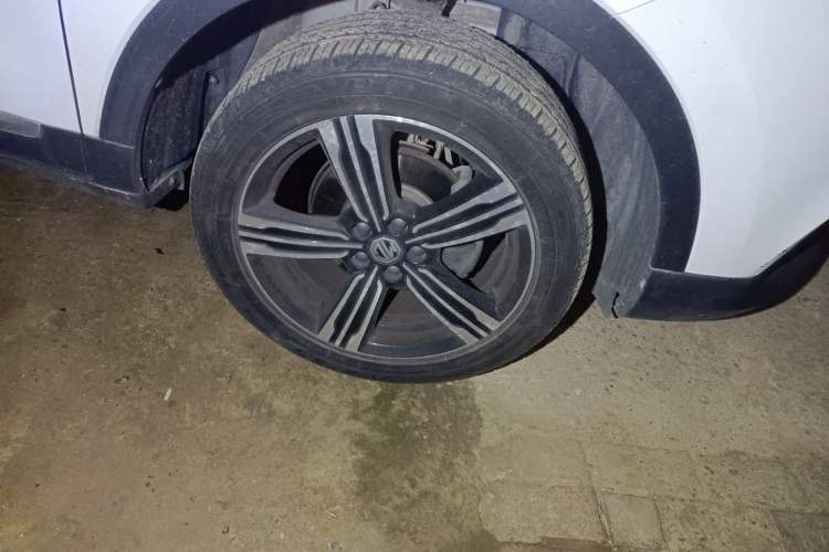 Used MG ZS 2019 1.5L Automatic Global Luxury Edition China VI Standard Right Front Wheel Hub