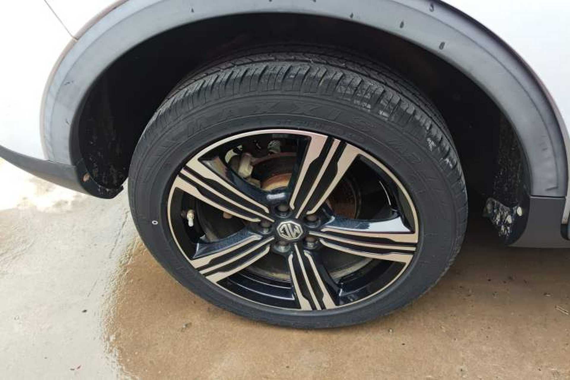 Used MG ZS 2019 1.5L Manual 65-inch Giant-Sized Sunroof Global Edition China VI Standard Right Rear Wheel Hub