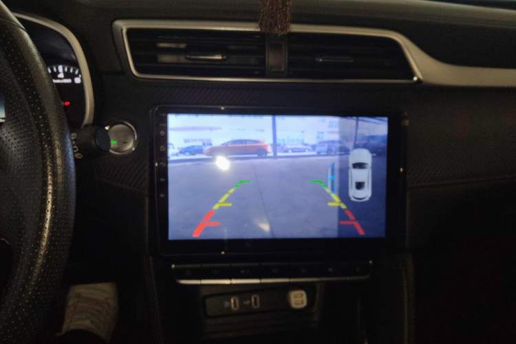 Used MG ZS 2020 180 DVVT Automatic Lite Audio And AC Panel