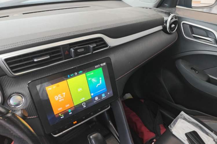 Used MG ZS 2020 180 DVVT Automatic Lite Audio And AC Panel