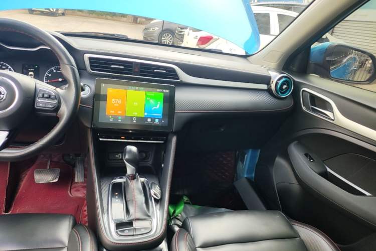 Used MG ZS 2020 180 DVVT Automatic Lite Audio And AC Panel