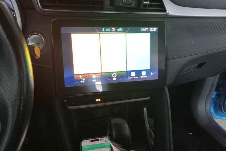 Used MG ZS 2020 180 DVVT Automatic Lite Audio And AC Panel