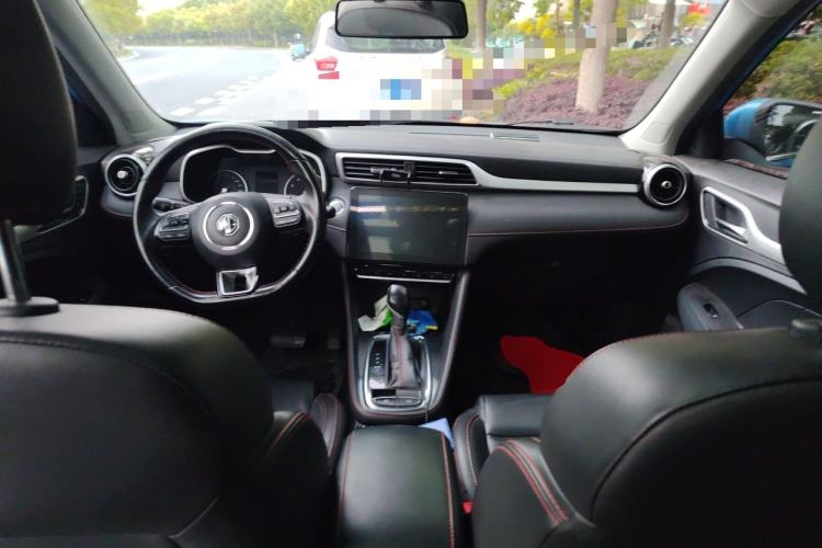 Used MG ZS 2020 180 DVVT Automatic Lite Center Console