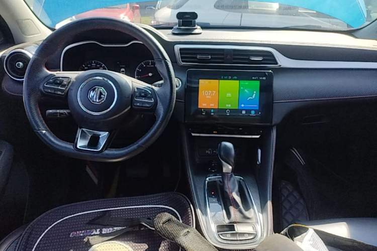 Used MG ZS 2020 180 DVVT Automatic Lite Center Console