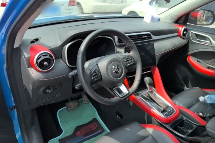 Used MG ZS 2020 260TGI Automatic Trophy Pro L2+ Center Console
