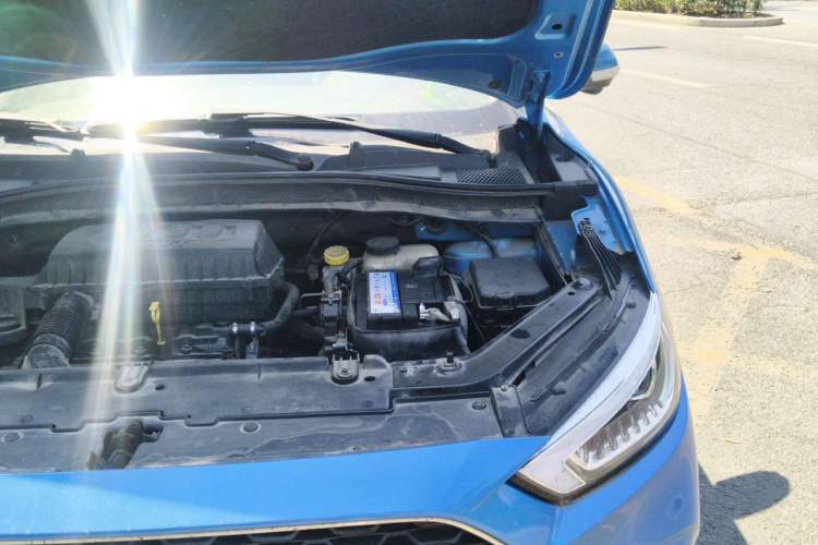 Used MG ZS 2020 180 DVVT Automatic Plus L2+ Engine Bay Left