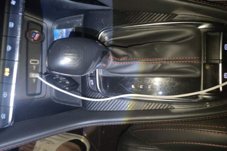 Used MG ZS 2020 180 DVVT Automatic Super Player Edition Gear Lever