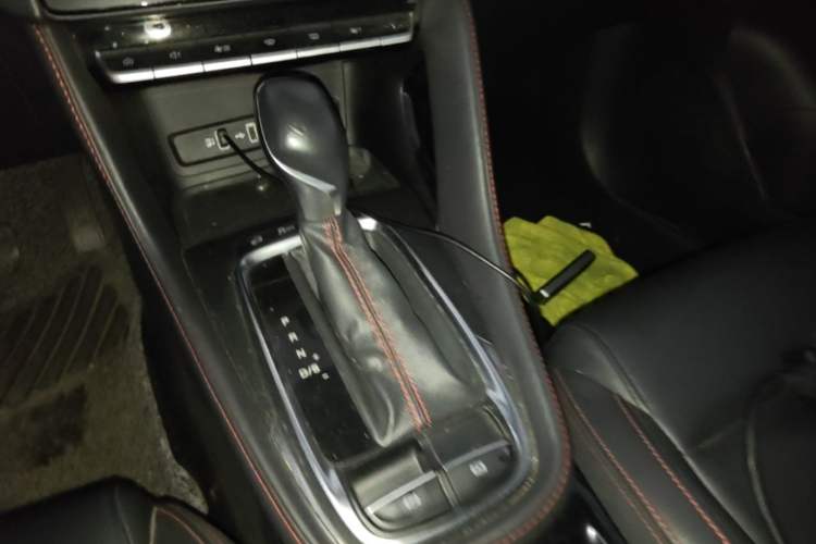 Used MG ZS 2020 180 DVVT Automatic Lite Gear Lever