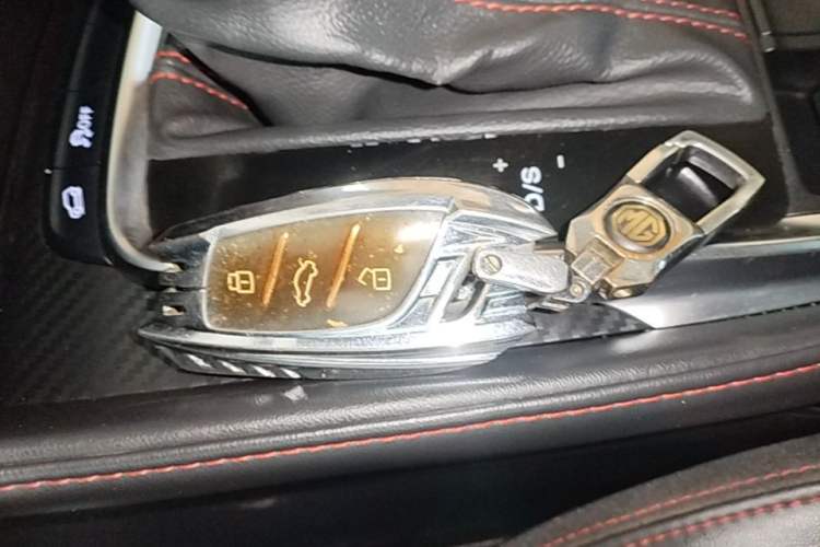 Used MG ZS 2020 180 DVVT Automatic Lite Interior 1